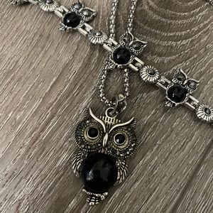 Owl necklace and bracelet set